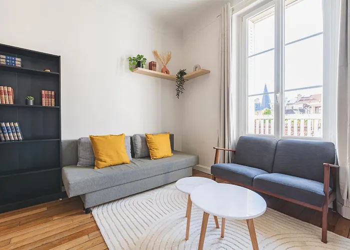 Centre - Parking - Cathedrale * Reims